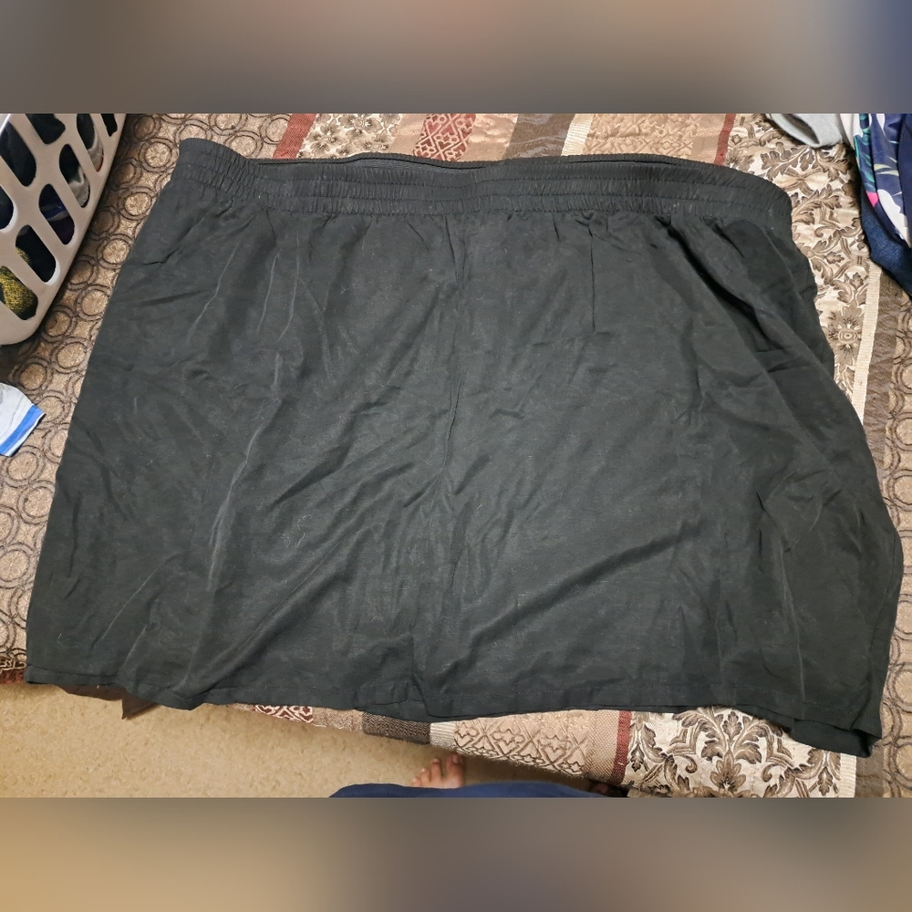 Torrid Black Mini Skirt Size 6